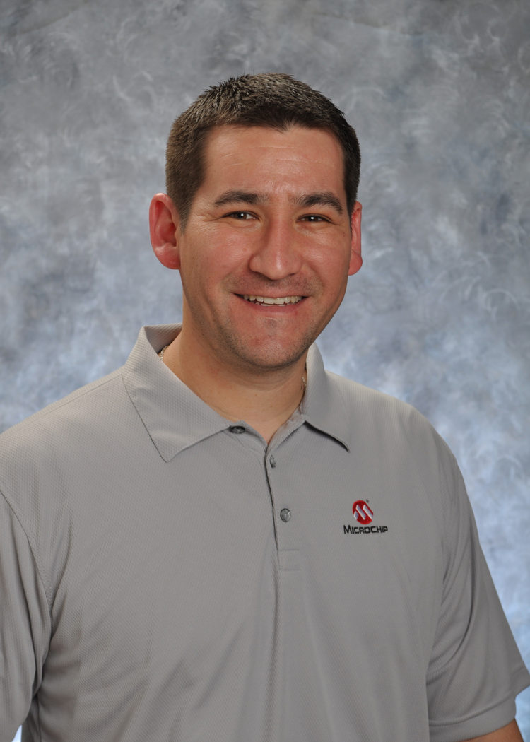 Microchip分立器件及電源管理業(yè)務(wù)部策略營(yíng)銷(xiāo)經(jīng)理Orlando Esparza.jpg